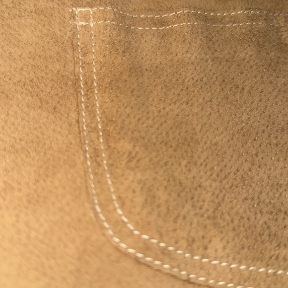 Scully Suede Sherpa Lined Vest - Picture 7 of 7